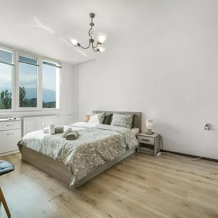 Nova #7 * Sofia